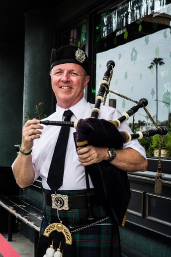 Gallery photo 27 of Stephen Wilkinson Pro Bagpiper