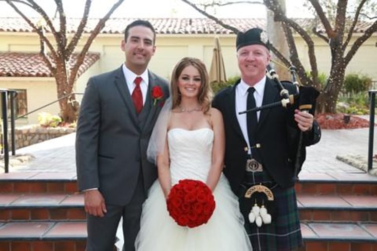 Gallery photo 2 of Stephen Wilkinson Pro Bagpiper