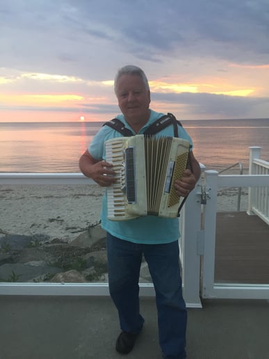 Gallery photo 5 of Steve Accordion NY