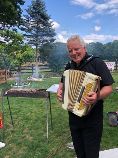 Gallery photo 7 of Steve Accordion NY