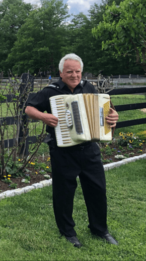 Gallery photo 9 of Steve Accordion NY