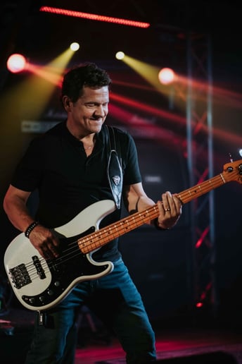 Gallery photo 1 of Steve Botsford Basslines