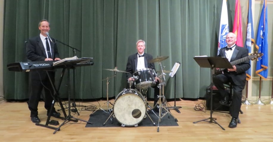 Gallery photo 9 of Steve Chapman Trio/Quartet