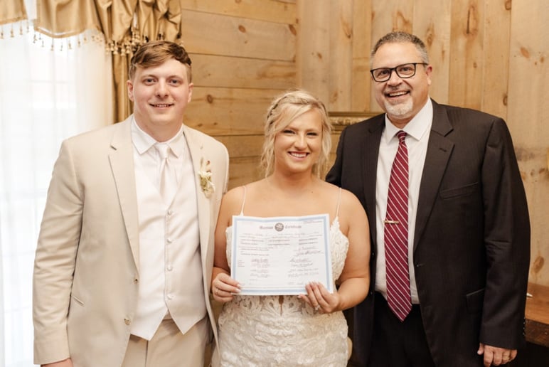 Gallery photo 7 of Love is Blind Officiant - Steve Fredlund