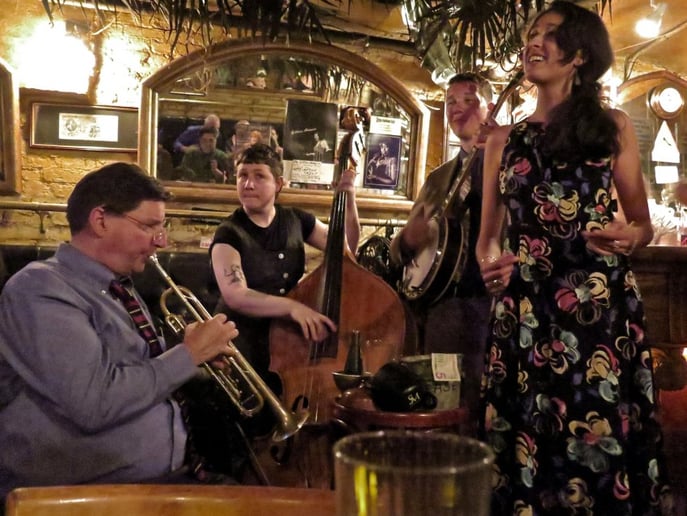 Gallery photo 4 of Jacquelyn West's Swing Band