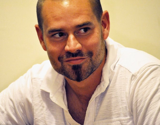 Gallery photo 6 of Steve Jerk