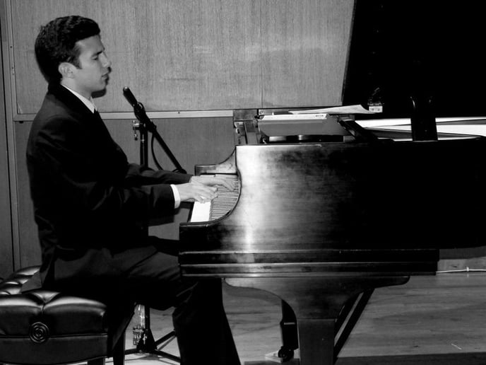 Gallery photo 5 of Steve Scholz - Piano