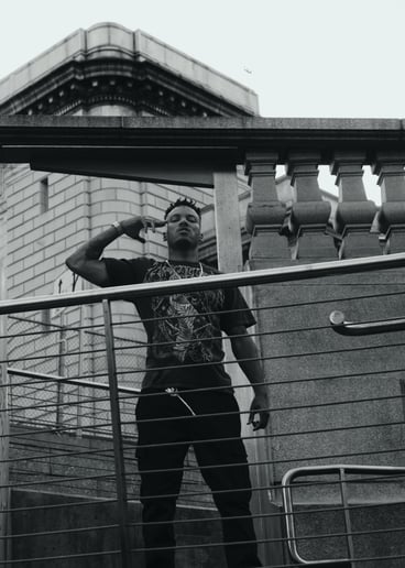 Gallery photo 3 of Steven Darnell