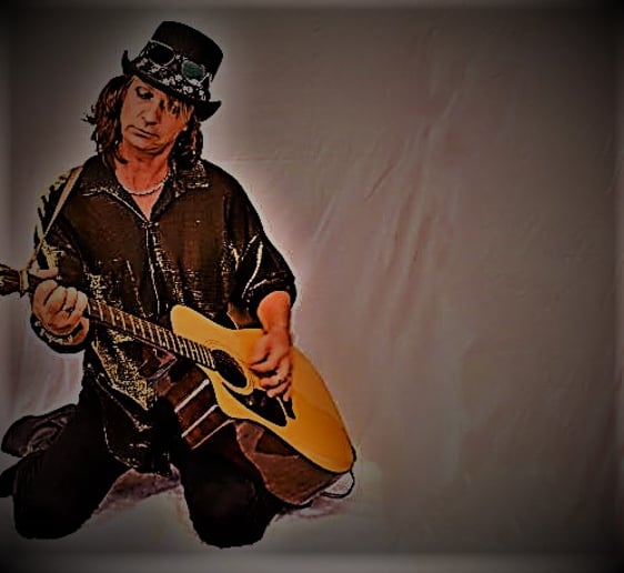 Gallery photo 1 of Stones Clones
