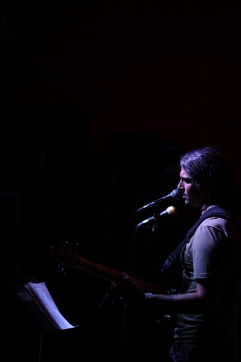 Gallery photo 2 of Stevie Queiroz
