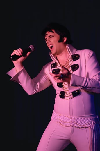 Gallery photo 6 of Stewart Chapman Entertainer