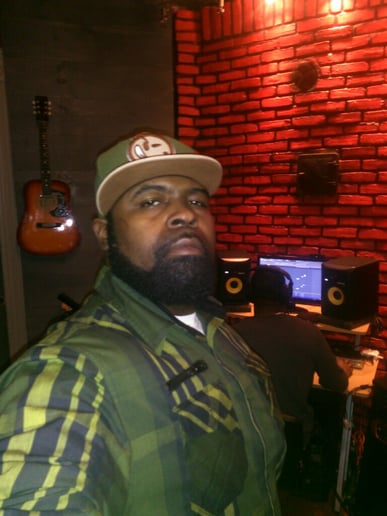 Gallery photo 2 of Still Thuggin Music