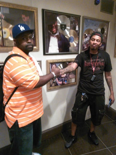 Gallery photo 5 of Still Thuggin Music