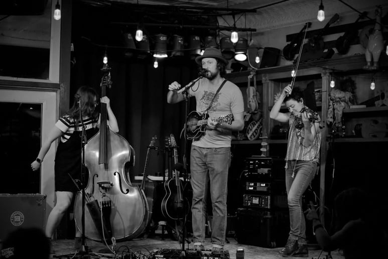 Gallery photo 2 of Stillhouse Junkies (Band)
