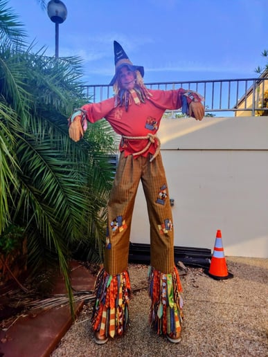 Gallery photo 10 of Stilt Fun