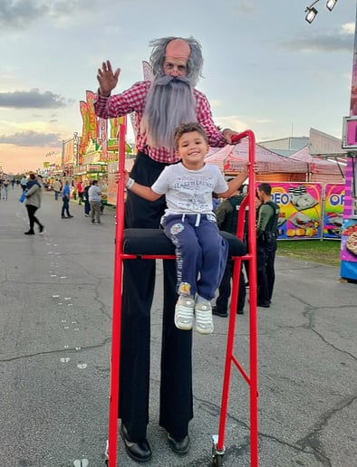 Gallery photo 16 of Stilt Fun