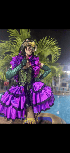 Gallery photo 4 of Stilt Walker Amber A Tampa Bay