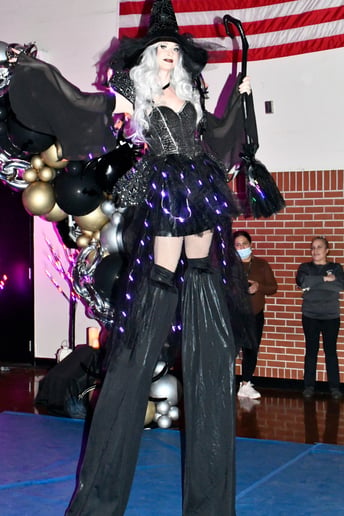 Gallery photo 9 of Stilt Walker Amber A Tampa Bay