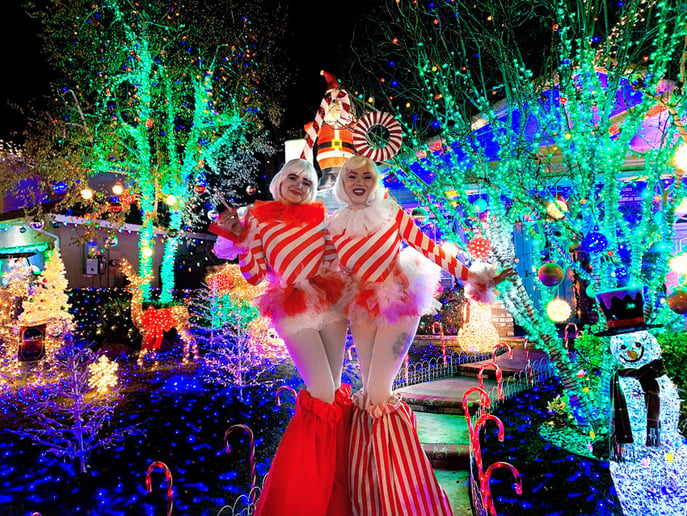 Gallery photo 3 of Shelby - Stilt Performer