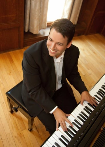 Gallery photo 5 of St. Louis Pianist Dave Becherer