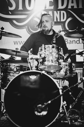 Gallery photo 5 of Stone Daisy Band