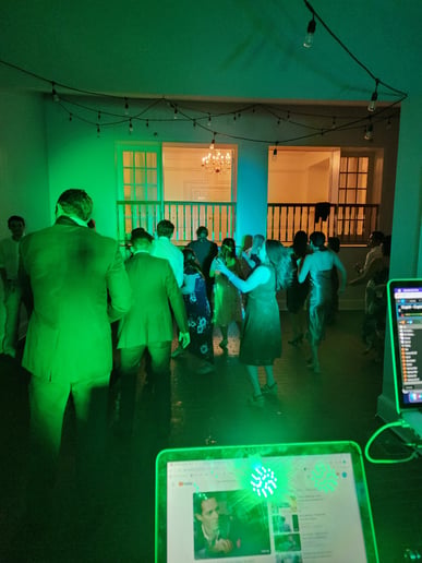 Gallery photo 7 of Stone Entertainment DJ
