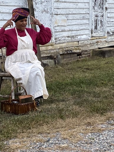 Gallery photo 5 of Storyteller Theresa G