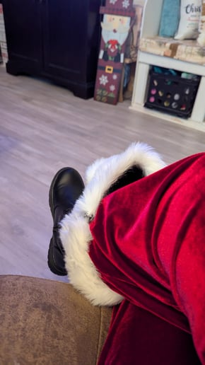 Gallery photo 2 of Storytime with Santa Bryan