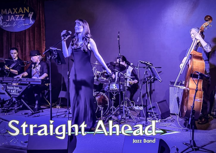 Gallery photo 2 of Straight Ahead