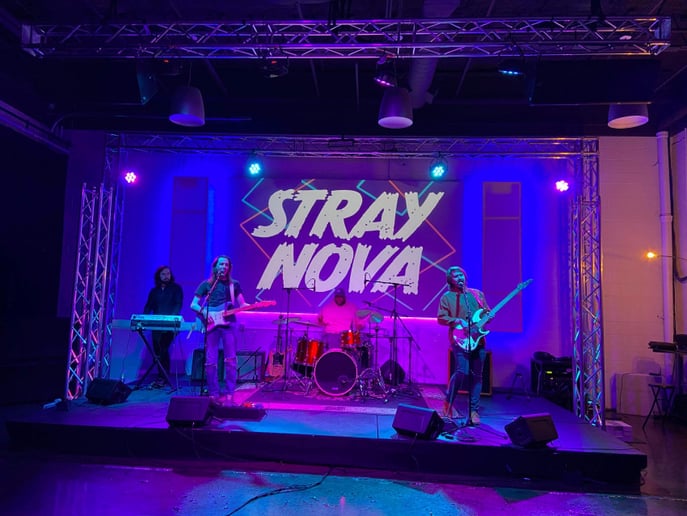 Gallery photo 8 of Stray Nova