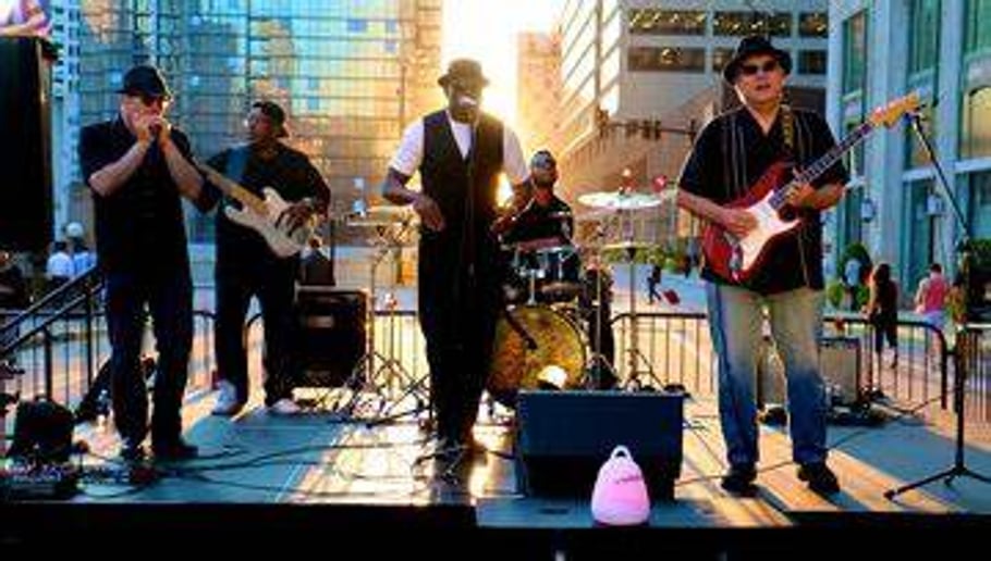 Gallery photo 8 of Street Jaxkson Band