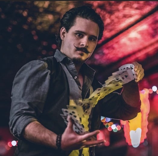 Gallery photo 5 of Street Magician Norman Basile