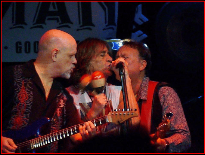 Gallery photo 1 of STREETFIGHTER-StonesBand