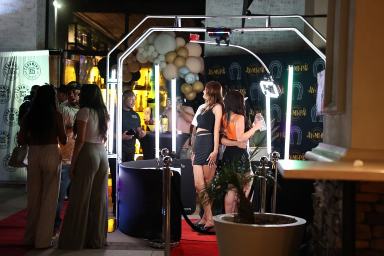 Gallery photo 4 of Strike A Pose, Photo Booth Rentals