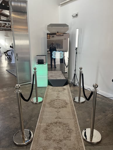 Gallery photo 10 of Strike A Pose, Photo Booth Rentals