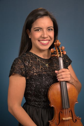 Gallery photo 3 of Brenda - Strolling violinist, Electric violin
