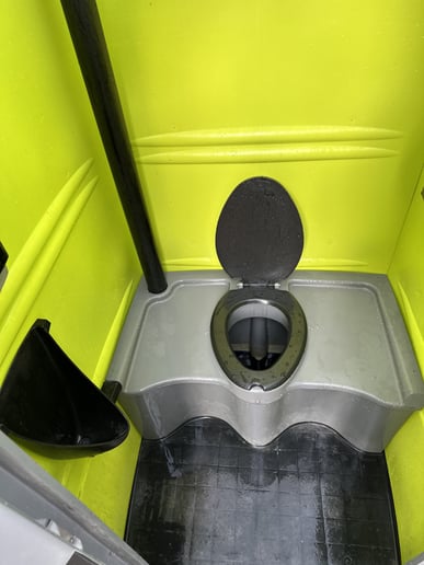 Gallery photo 3 of Stuz Portable Toilets