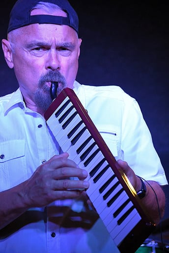Gallery photo 3 of Sugar Yacht Rock Tribute Band