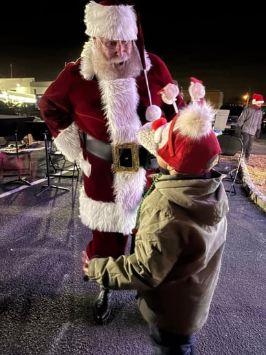 Gallery photo 3 of Summertime Santa
