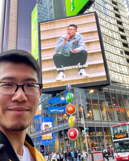 Gallery photo 5 of SungBeats - Beatbox Looping Champion