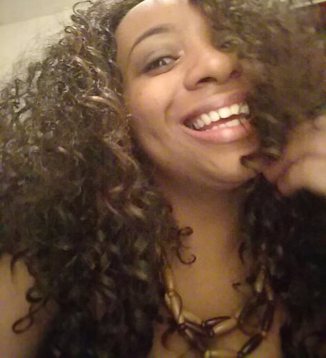 Gallery photo 1 of Sunja Dannette Soulful Singer