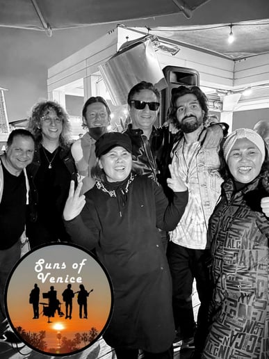 Gallery photo 3 of Suns of Venice