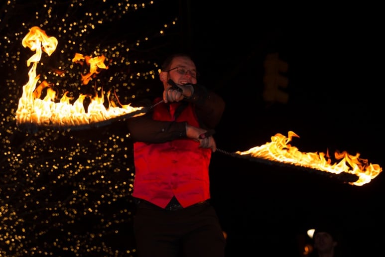 Gallery photo 13 of Sunshine Fire Entertainment