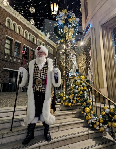 Gallery photo 4 of Super Santa Brent