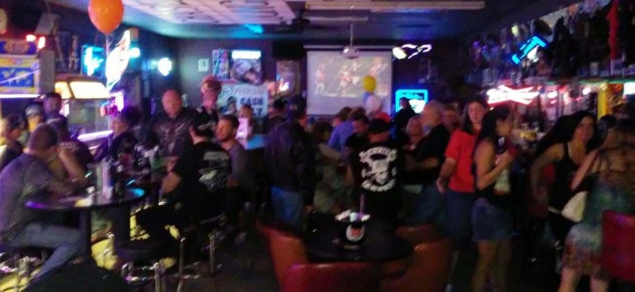 Gallery photo 1 of Superglide Band