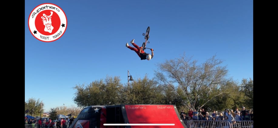 Gallery photo 4 of Superhero Stunt Team
