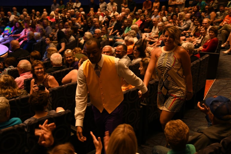 Gallery photo 3 of Reggie Rice Comedy Illusionist
