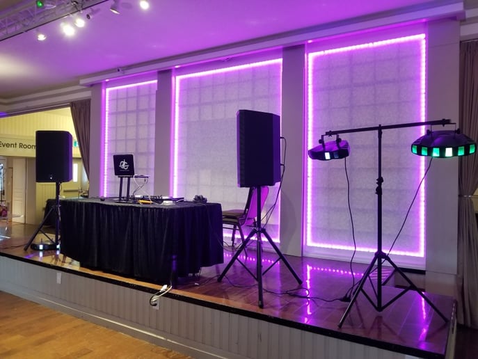 Gallery photo 4 of Supreme DJs And Entertainment