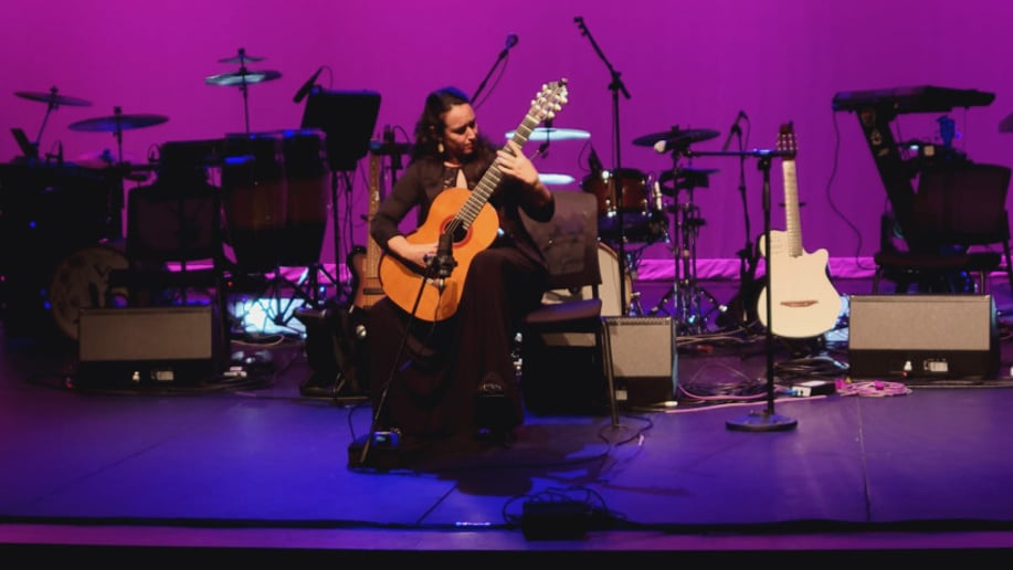 Gallery photo 1 of Susana Frade guitar