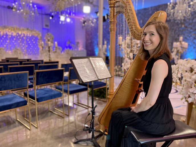 Gallery photo 1 of Susanna Wang, Harpist